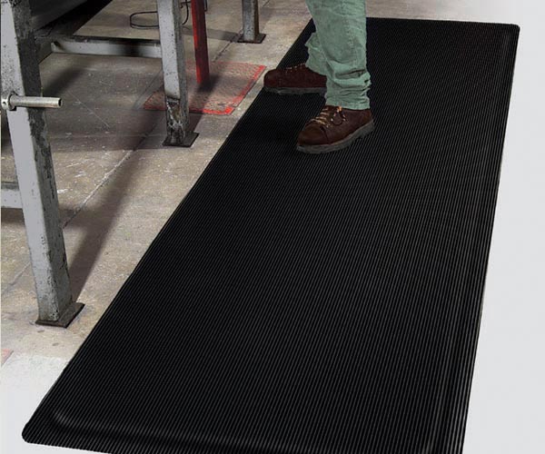 Invigorator Mat used for long standing time application