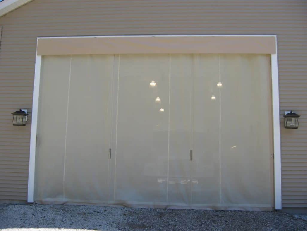 Bug Blocker Mesh Side Seal Door